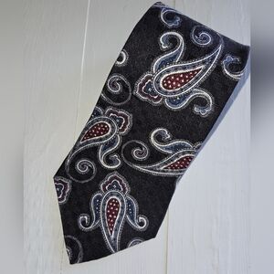 Oak Creek Paisley Silk Tie
